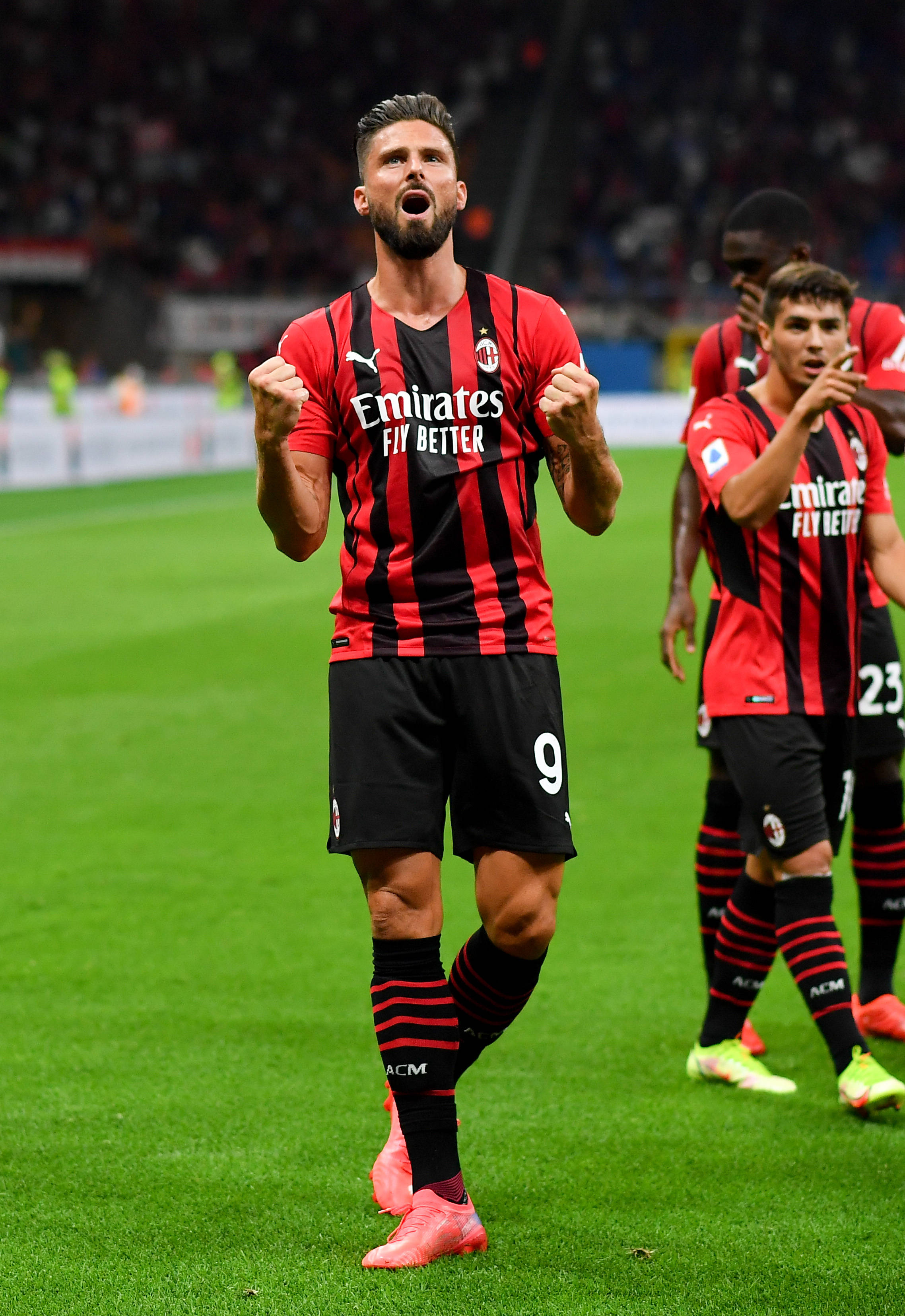 记者：阿贾克斯正接触前狼堡主帅西莫尼斯，视为海廷加继任者