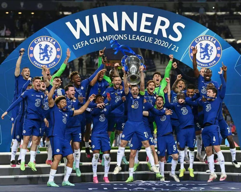 赖因德斯：为曼城这样的俱乐部效力时，偶尔替补是正常情况