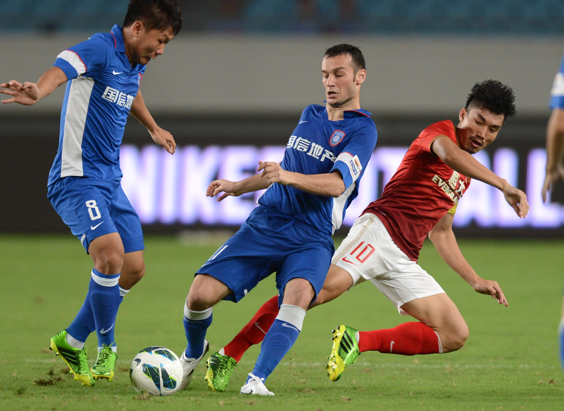 勇士vs骑士首发：库巴追全缺席，斯潘塞生涯首次首发