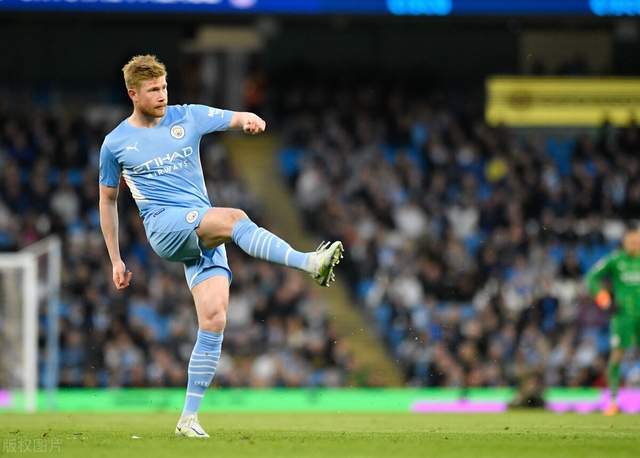 身价6000万!TA：23岁安德森是曼联中场引援首选，但森林冬窗不卖（TA：曼联中场头号目标为23岁安德森，身价6000万，森林冬窗拒售）