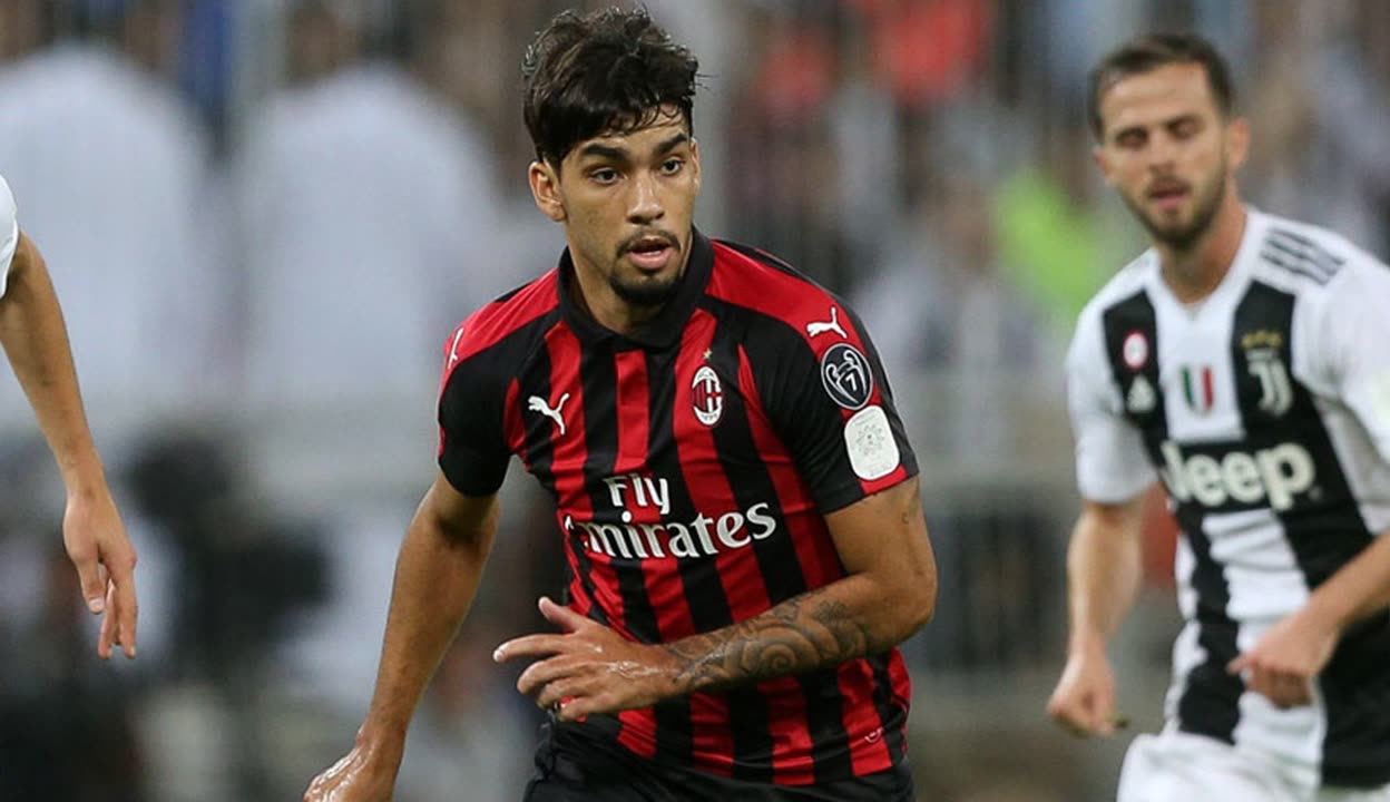 意甲裁判指派员罗基：霍伊伦应该因为肘击对手被罚下（意甲裁判主管罗基：霍伊伦肘击对手本应被红牌罚下）