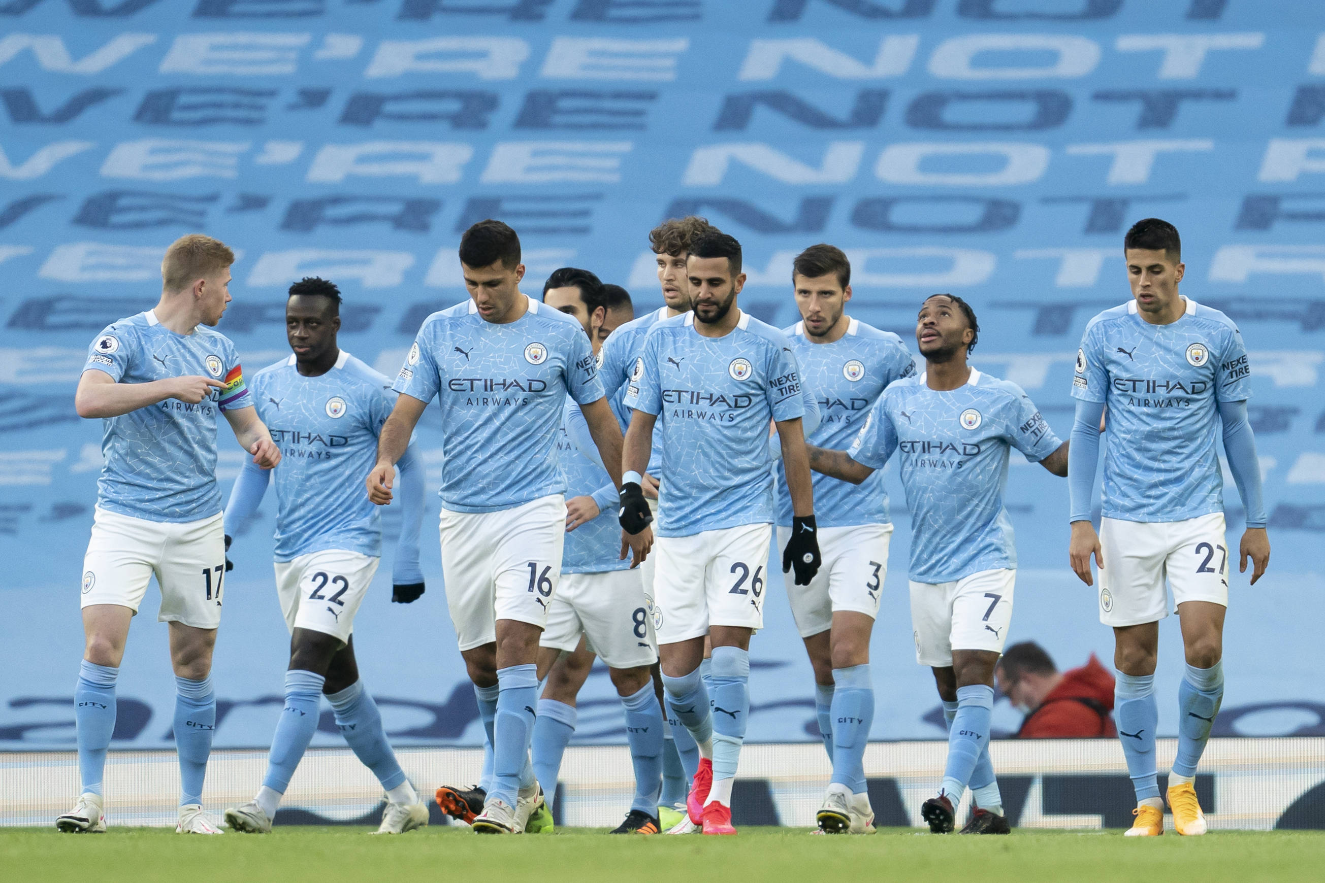 若莱万今晚进球，布鲁日将成为他欧冠中打入进球的第39个对手（莱万若今夜破门，布鲁日将成其欧冠生涯第39个破门对手）