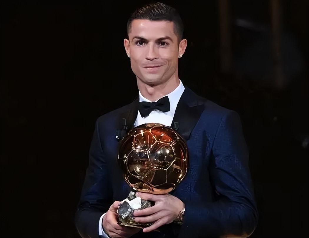 斯内德：姆巴佩会赢得2026年金球奖；没有人效力皇马时想离开